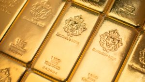 Gestapelte Goldbarren, Symbolbild für den Goldpreis